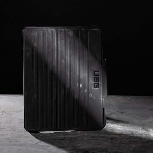 iPad Air 13 (M2/M3) Cover Metropolis SE Bordeaux