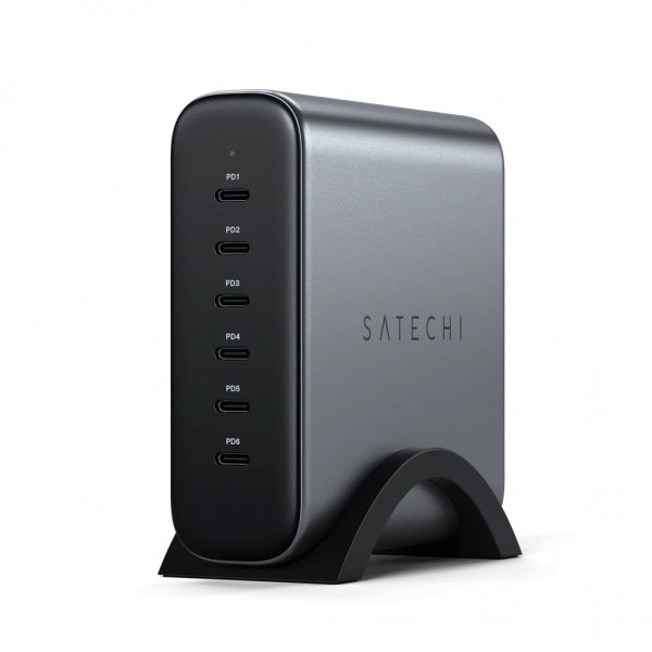 Charger 200W USB-C 6-port GaN Charger