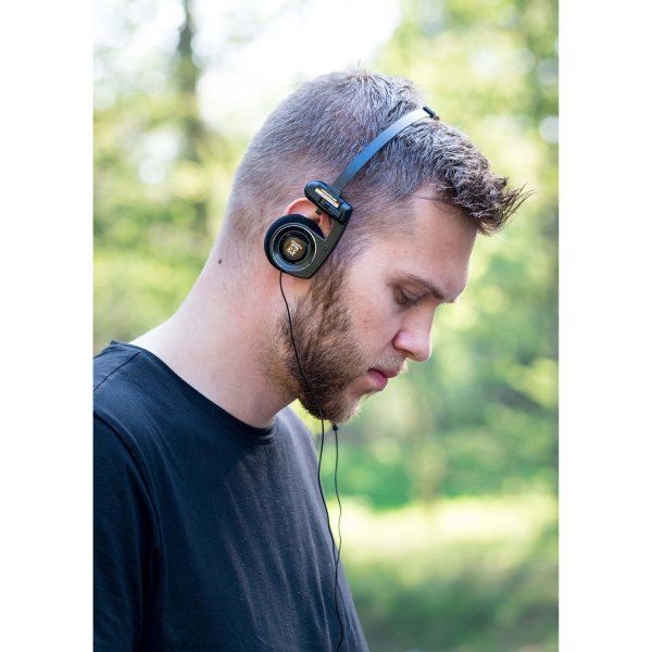Headphones PortaPro 3.0 On-Ear Mic Remote Dark Master
