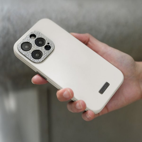 iPhone 15 Pro Max Case Napa MagSafe Eggnog White