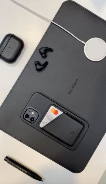 MagSafe Card Sleeve Black