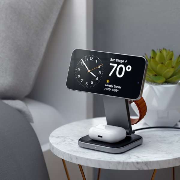 Wireless charger 3-in-1 Foldable Qi2 Wireless Charging Stand MagSafe